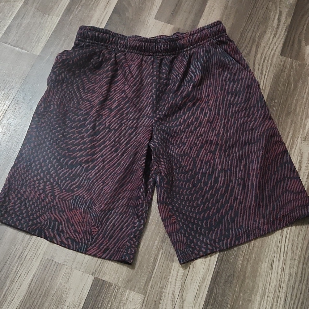 FILA Sport Red Black Gray Draw String Gym Shorts Size Medium Pockets